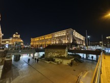 vivo V30 Pro: 12.5MP ultrawide camera low-light samples - f/2.0, ISO 3957, 1/9s - Vivo V30 Pro review