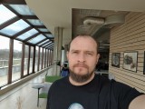 Selfies - f/2.0, ISO 83, 1/50s - vivo V30 review