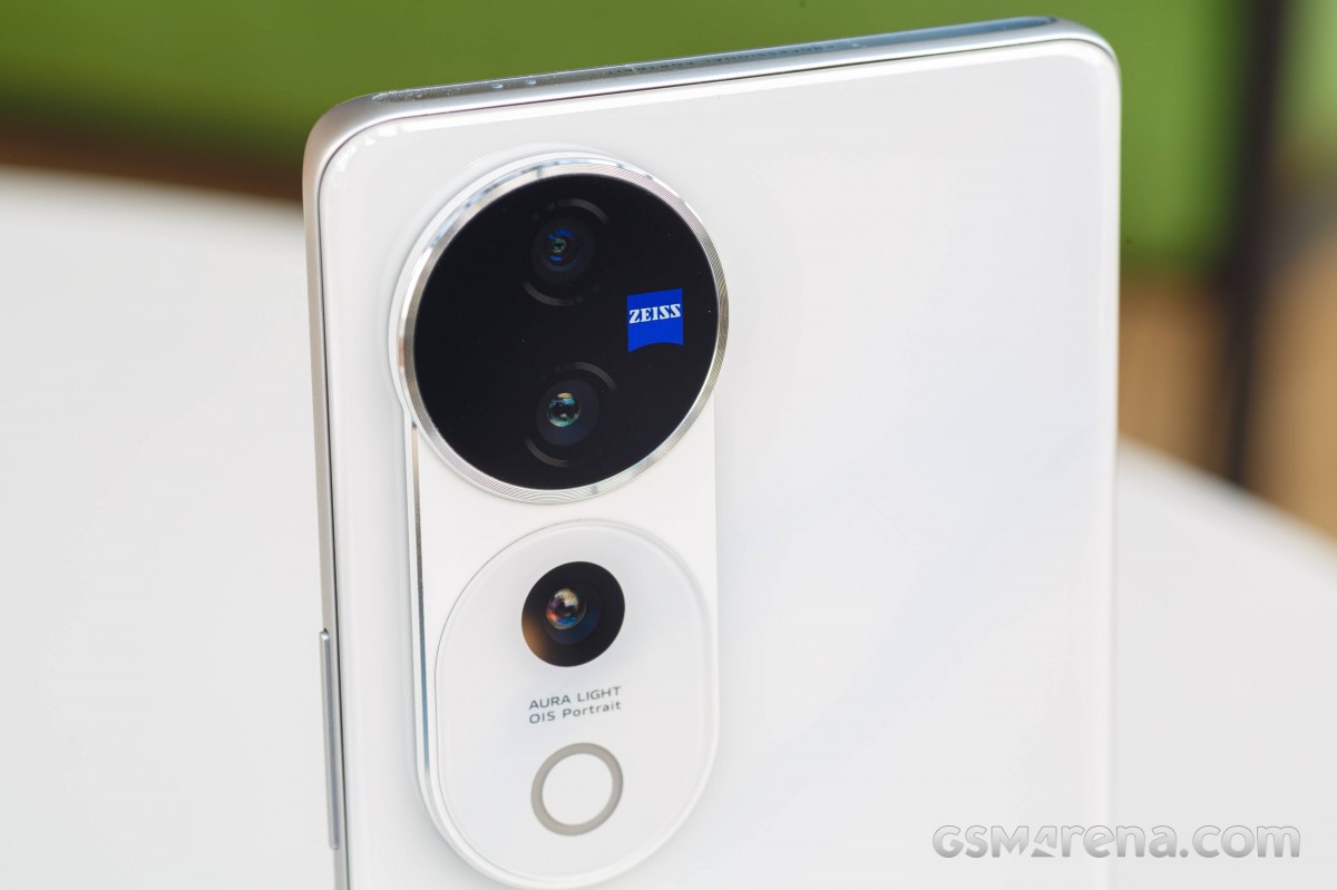 vivo V40 Pro review