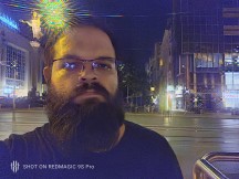 Red Magic 9S Pro: 16MP selfie camera low-light samples - f/2.0, ISO 825, 1/21s - ZTE nubia Red Magic 9S Pro review