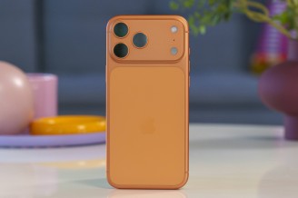 Cosmic Orange 17 Pro Max - Apple iPhone 17 Pro review