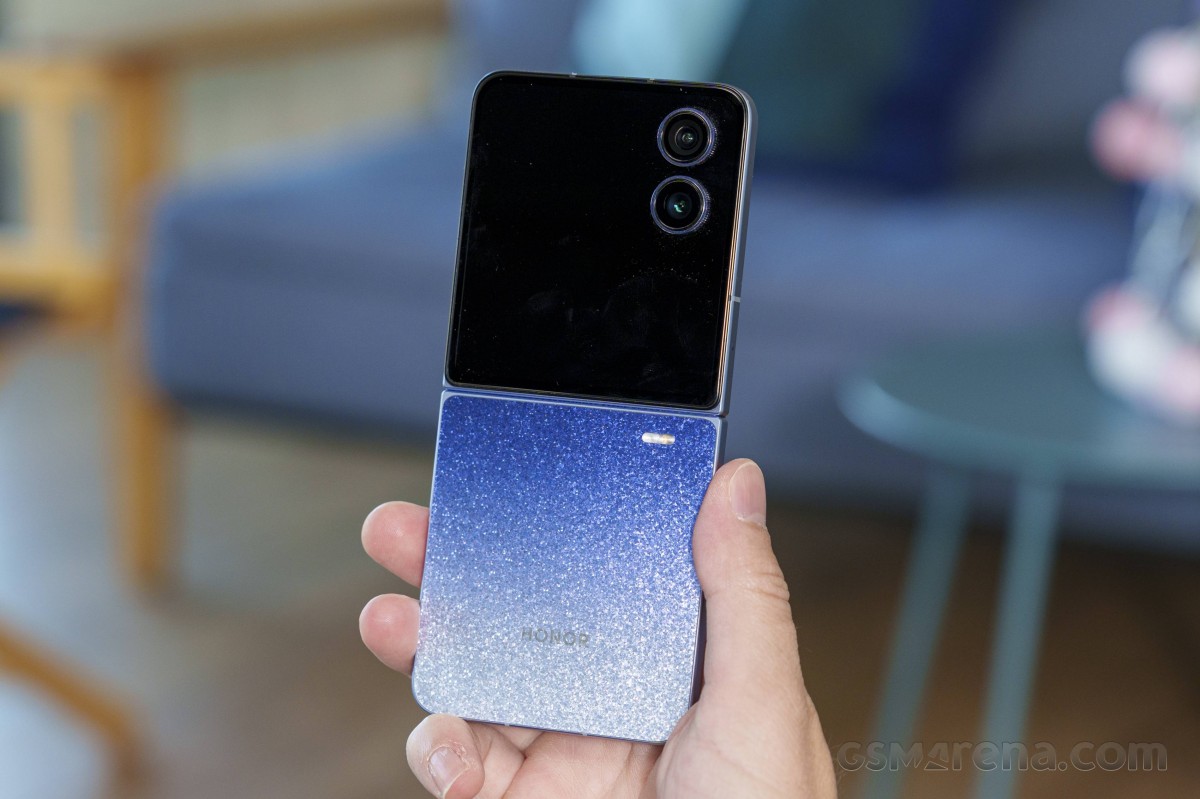 Обзор Honor Magic V Flip 2