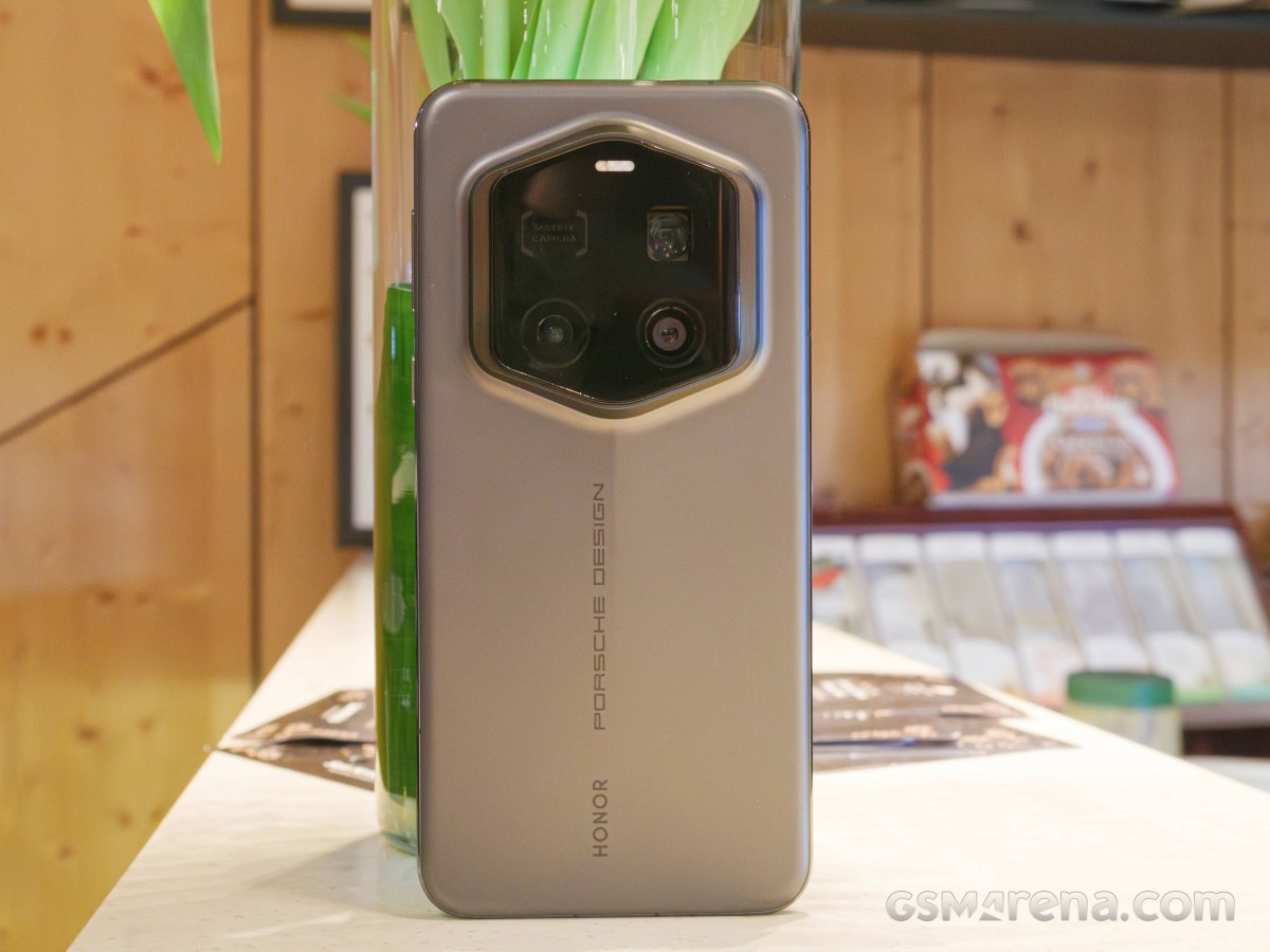 Honor Magic7 RSR Porsche Design review