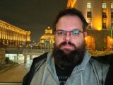 Honor Magic8 Lite: 16MP low-light selfie camera samples - 24mm, f/2.5, ISO 3392, 1/20s (4608x3456px) - Honor Magic8 Lite review