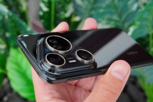 The Pura 80 Ultra in Black
