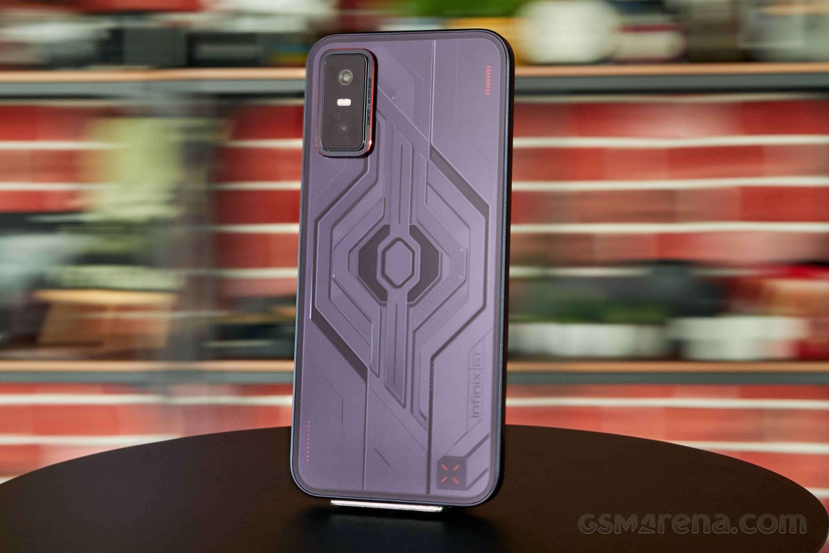 Обзор Infinix GT 30 Pro