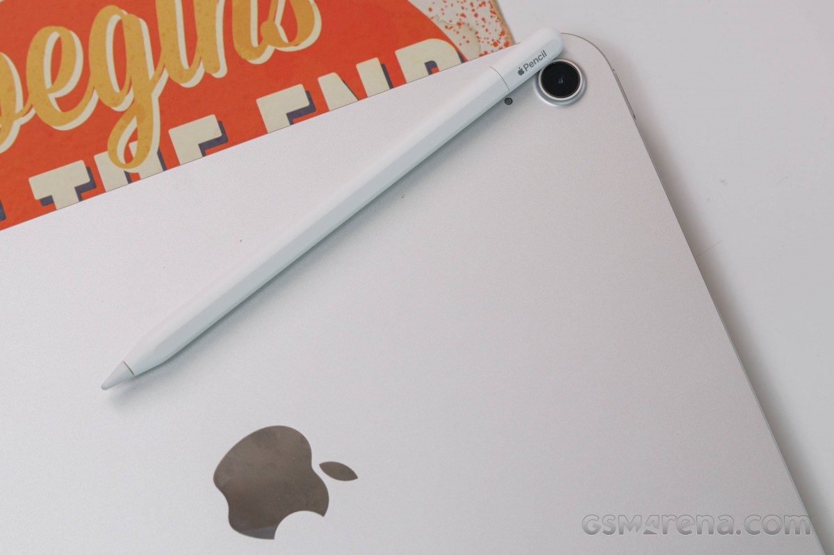 Обзор Apple iPad 11 дюймов A16 (2025)