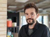 People photos: 2x Portrait mode - 50mm, f/4.0, ISO 207, 1/100s (4096x3072px) - Iqoo 15 review