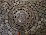 Main camera low-light photos - 23mm, f/1.9, ISO 3920, 1/20s (4096x3072px) - Iqoo 15 review