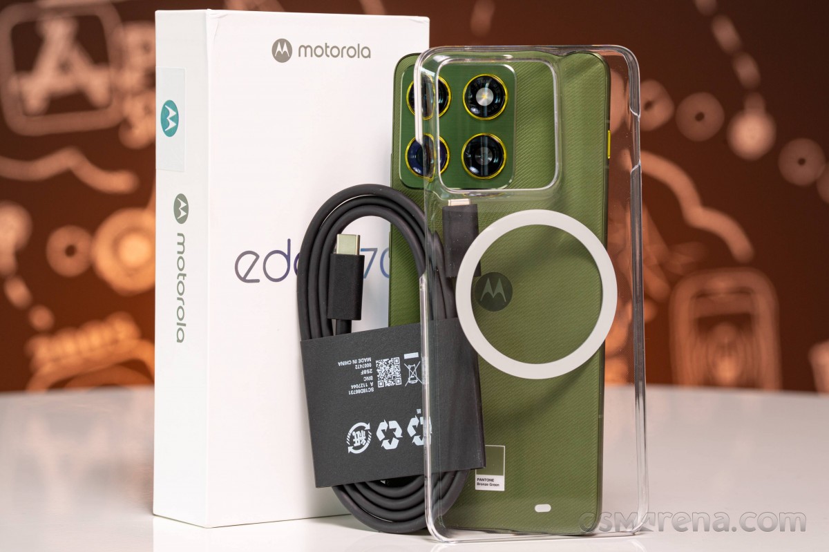 Infinium tech | Graphics designing company Motorola Edge 70 Review