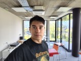 Selfies - f/2.2, ISO 357, 1/50s - Motorola Moto G Stylus 5G 2025  review