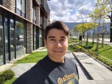 Selfies - f/2.2, ISO 100, 1/317s - Motorola Moto G Stylus 5G 2025  review