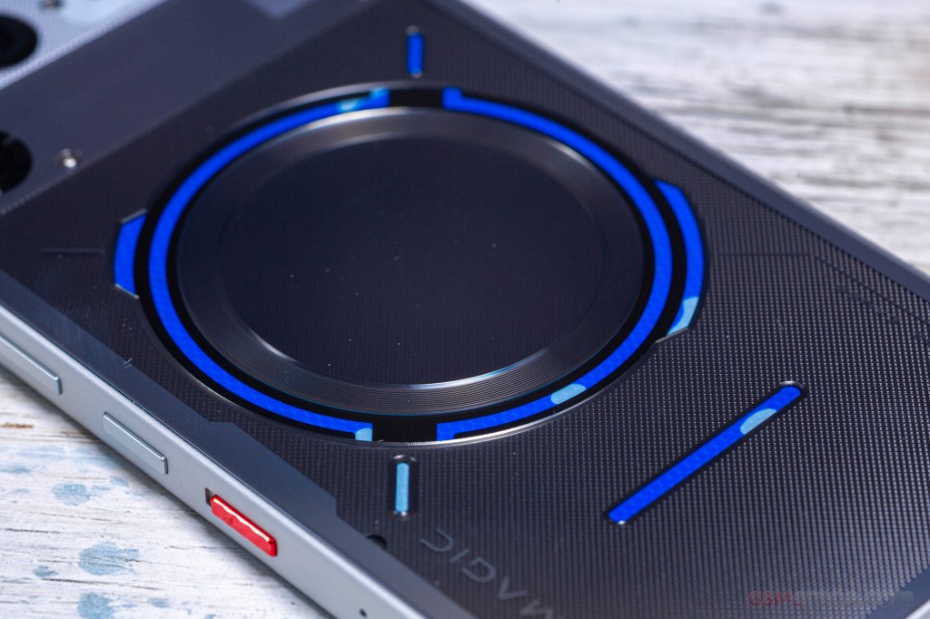 ZTE nubia RedMagic 11 Pro