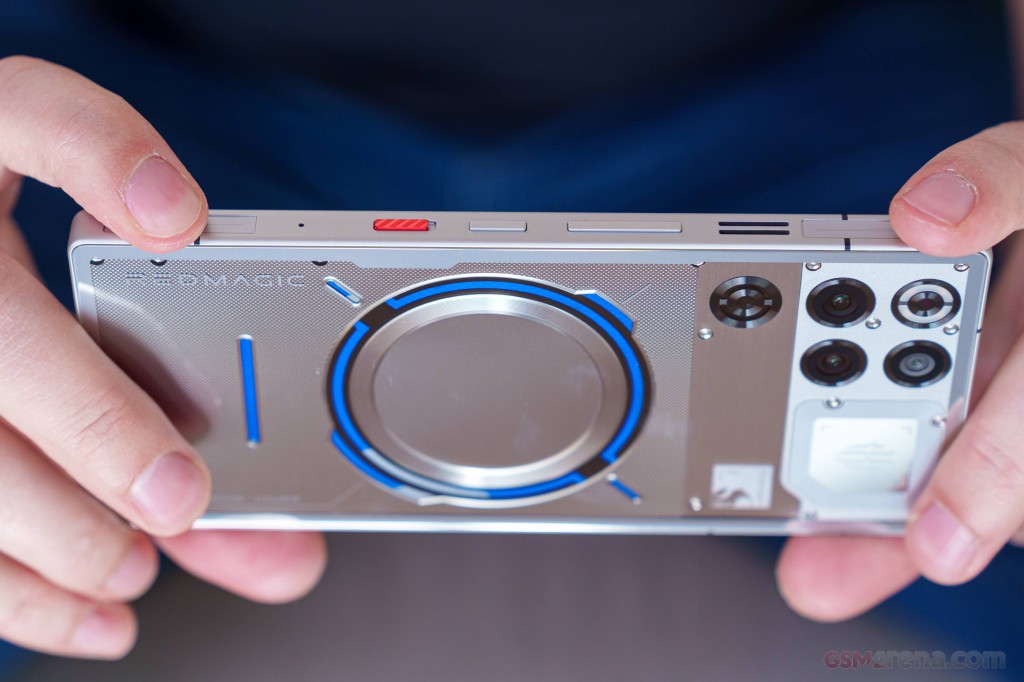 ZTE nubia RedMagic 11 Pro