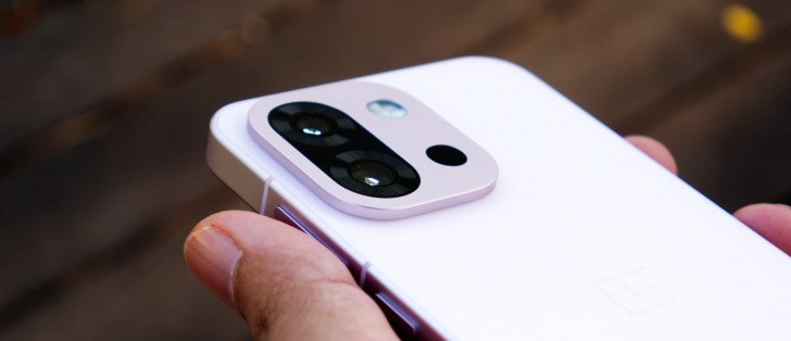 OnePlus 13s hands-on review – GSMArena.com tests