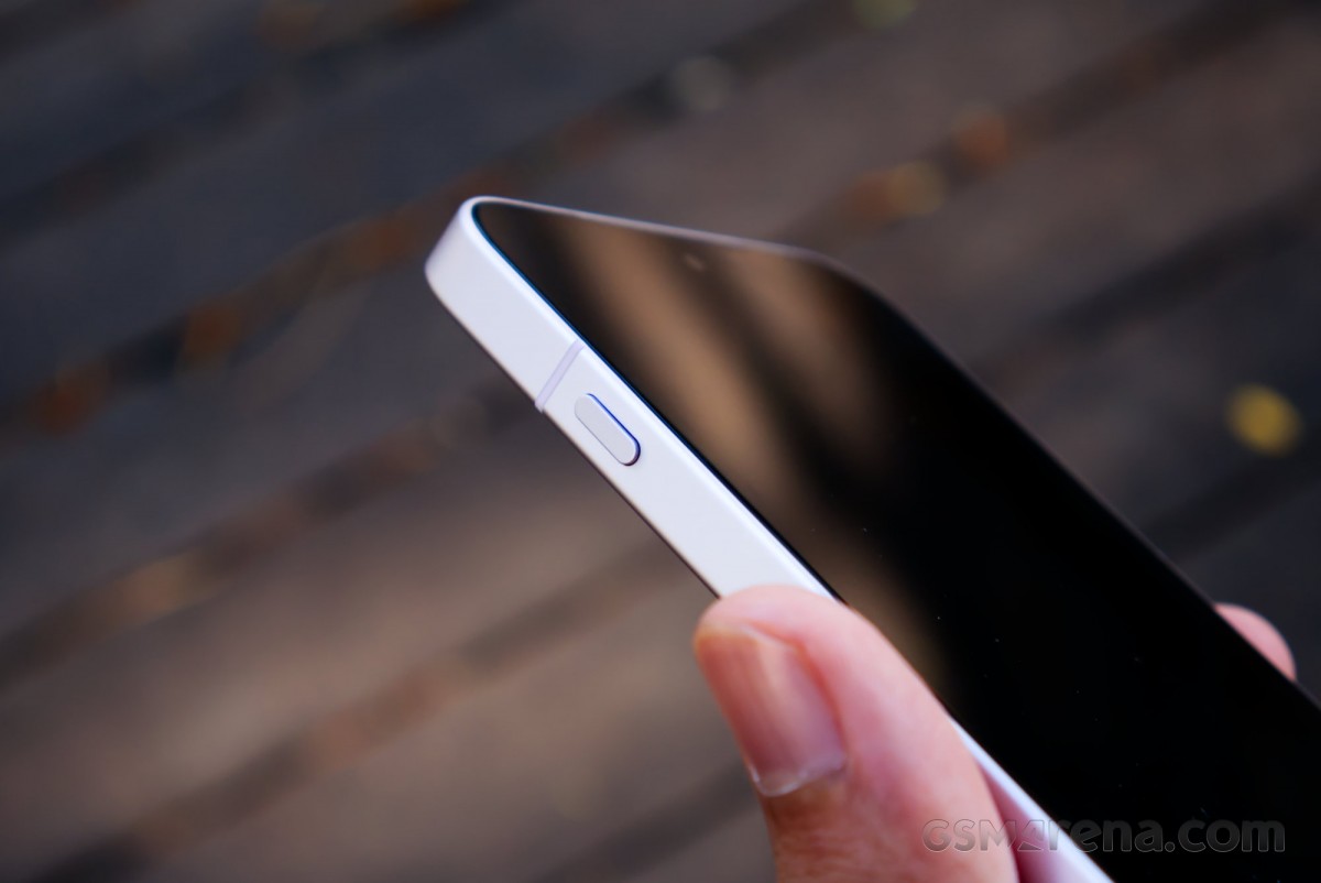 OnePlus 13s hands-on review