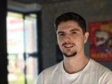 3.5x people shots: Portrait mode - f/5.6, ISO 400, 1/94s - Oneplus 15 review