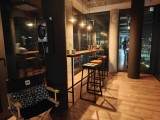 Main camera low-light photos - 24mm, f/1.8, ISO 3200, 1/14s (4096x3072px) - OnePlus 15 review