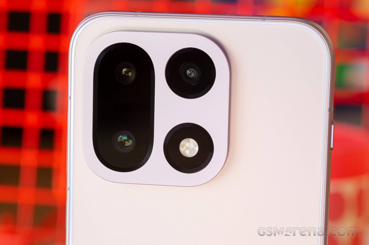 P15 Camera Rear OnePlus 15 review: Camera