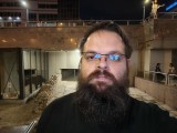 OnePlus Nord CE5: 16MP selfie camera low-light samples - f/2.4, ISO 1600, 1/13s - Oneplus Nord CE5 review