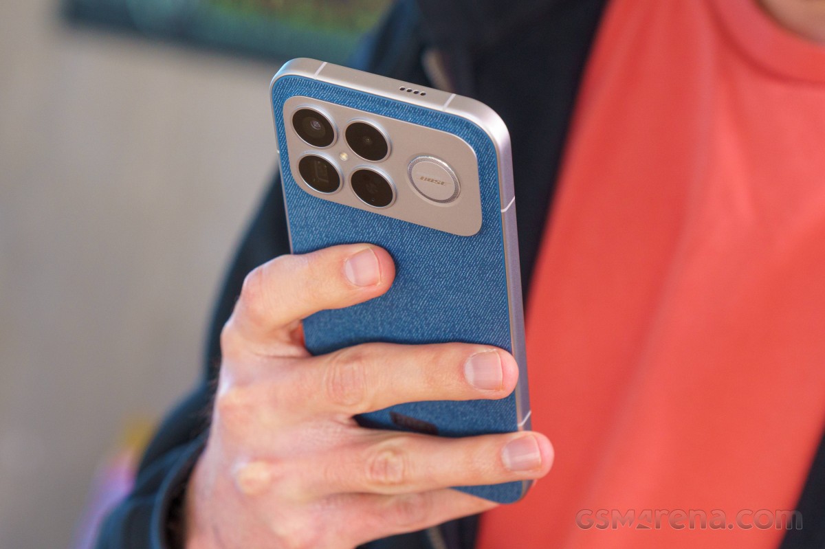 Огляд Poco F8 Ultra