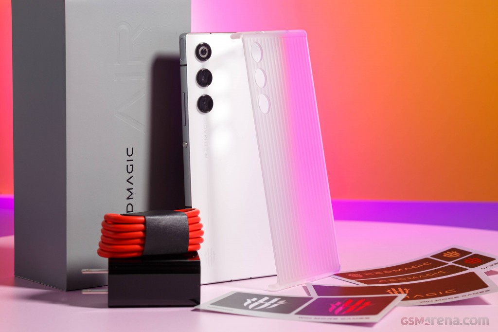 ZTE nubia RedMagic 10 Air
