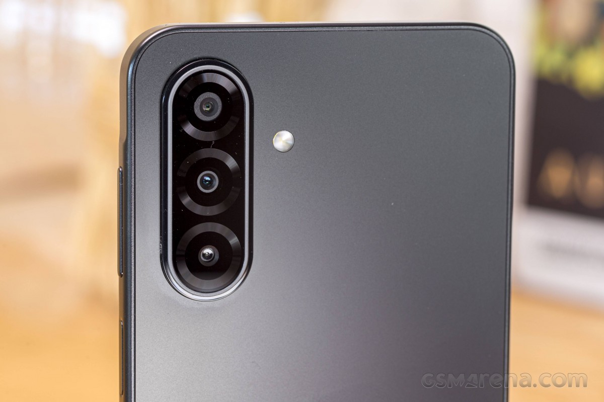 Samsung Galaxy A17 5G review: Design and build