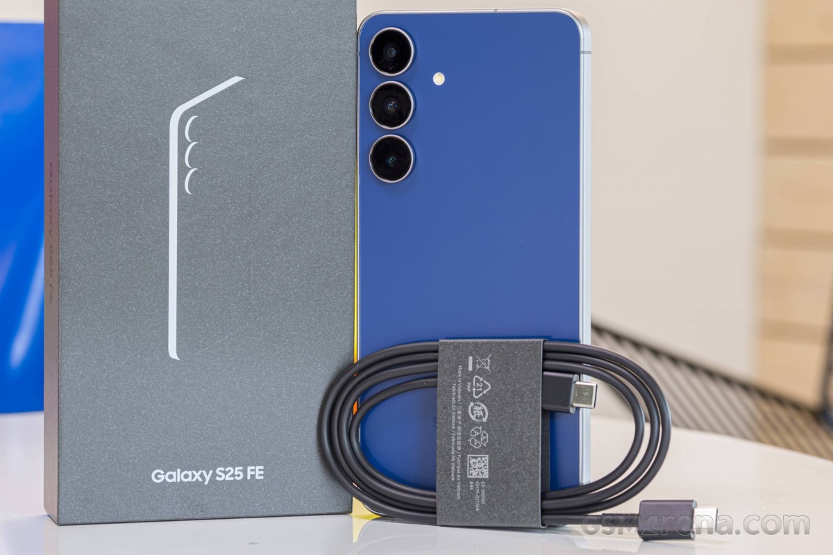 Samsung Galaxy S25 Fe Review