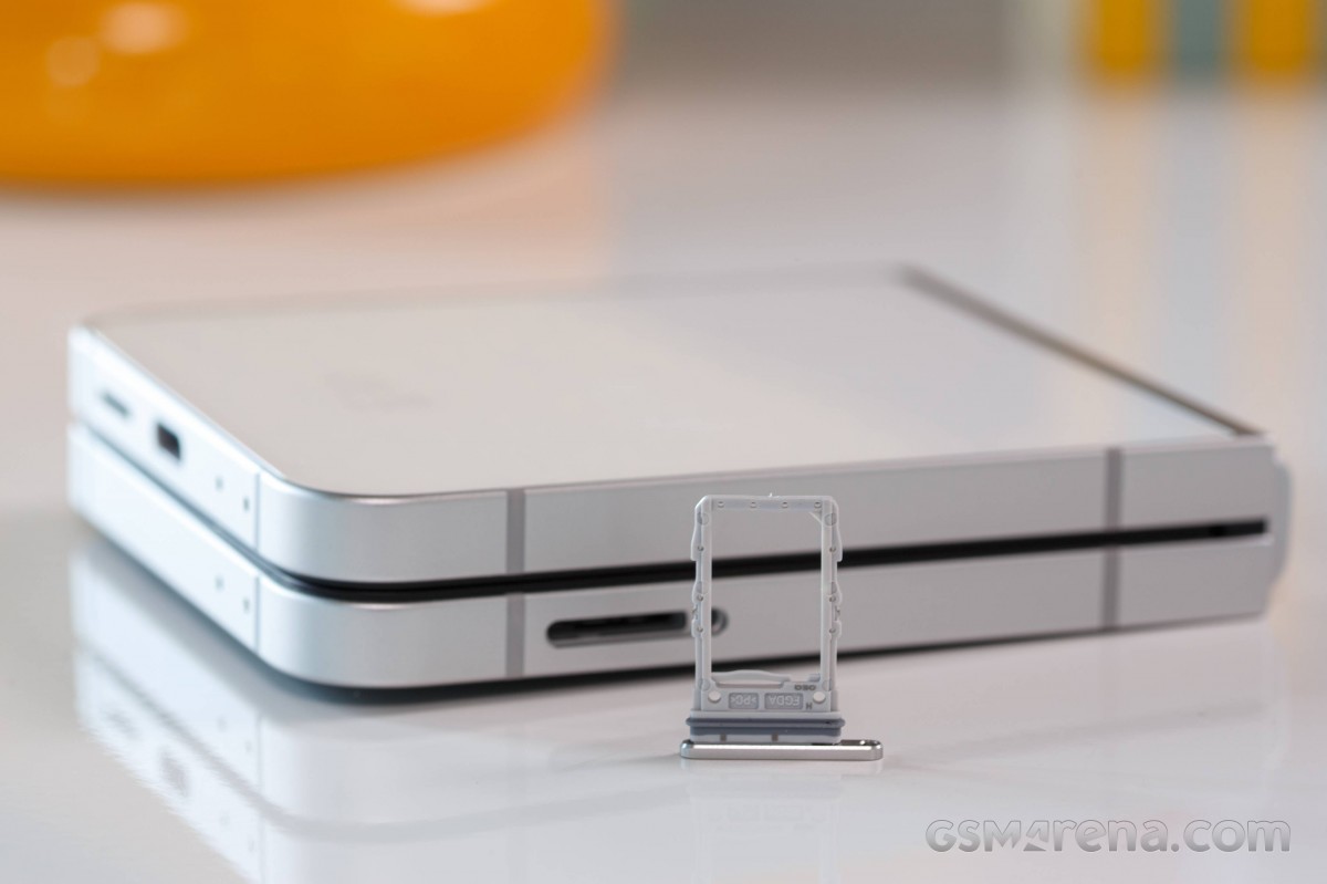 Samsung Galaxy Z Flip7 FE review