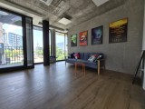 Daylight samples, ultrawide camera (0.6x) - f/2.2, ISO 50, 1/100s - Samsung Galaxy Z Flip7 review