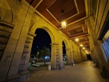 Low-light samples, ultrawide camera (0.6x), Night mode - f/2.2, ISO 320, 1/10s - Samsung Galaxy Z Flip7 review