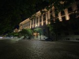 Low-light samples, ultrawide camera (0.6x), Night mode - f/2.2, ISO 800, 1/8s - Samsung Galaxy Z Flip7 review