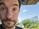 Selfie samples, rear camera, 1x - f/1.8, ISO 80, 1/2648s - Samsung Galaxy Z Flip7 review