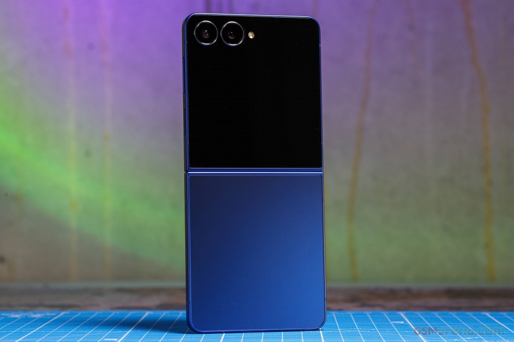 Samsung Galaxy Z Flip7