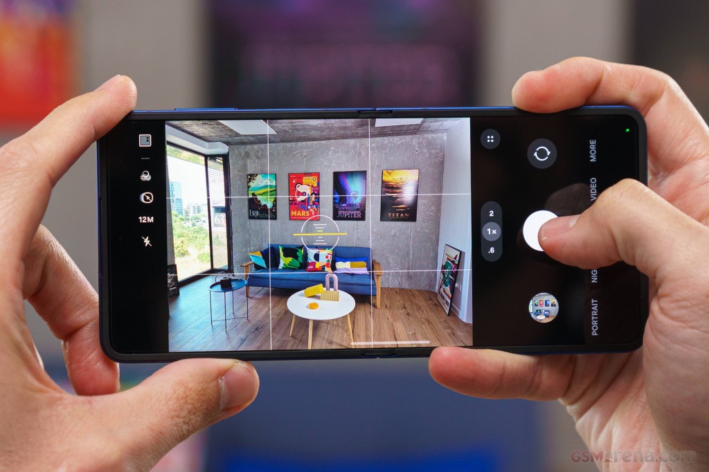 Samsung Galaxy Z Flip7