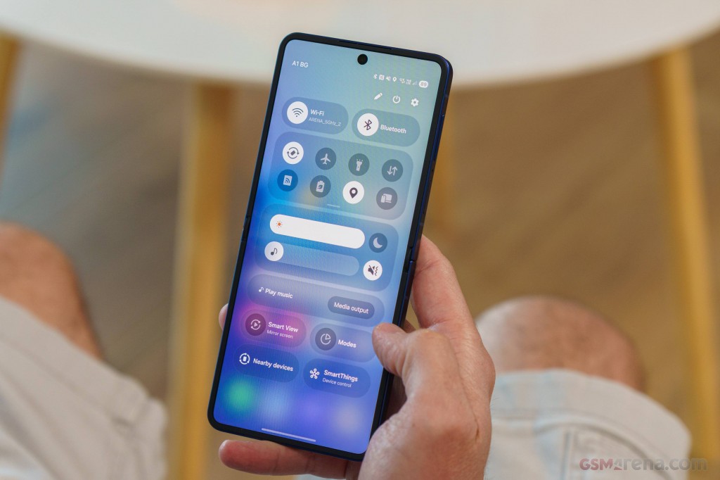 Samsung Galaxy Z Flip7