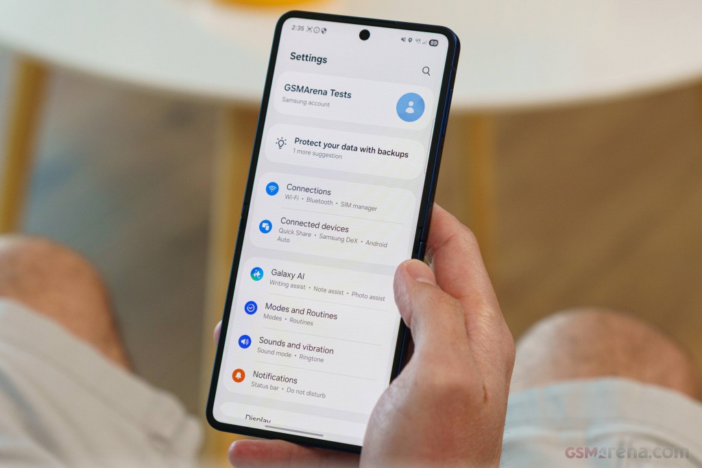 Samsung Galaxy Z Flip7