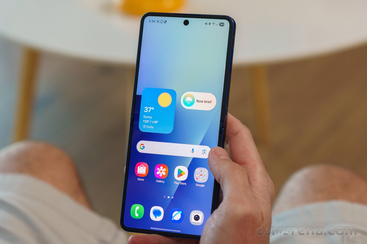 Samsung Galaxy Z Flip 7 Review