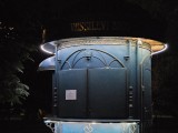 3x telephoto low-light: Photo mode - f/2.4, ISO 2000, 1/33s - Samsung Galaxy Z Fold7 review