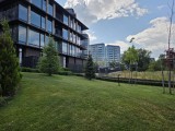 Main camera daylight photos - f/1.7, ISO 80, 1/5608s - Samsung Galaxy Z Fold7 review