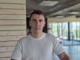 2x zoom portraits: Portrait mode - f/1.7, ISO 80, 1/180s - Samsung Galaxy Z Fold7 review