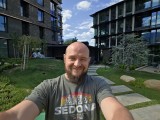 Selfies: Inner screen selfie - f/2.2, ISO 25, 1/643s - Samsung Galaxy Z Fold7 review