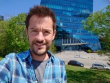 Selfie samples - f/2.0, ISO 64, 1/1600s - Sony Xperia 1 VII review