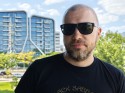 Portraits, standard: Xiaomi 15 Ultra (50mm) - f/1.6, ISO 50, 1/154s - Ultra camera comparison