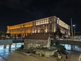 vivo X Fold5: 12.5MP main camera night mode samples - f/1.6, ISO 2550, 1/13s - vivo X Fold5 review