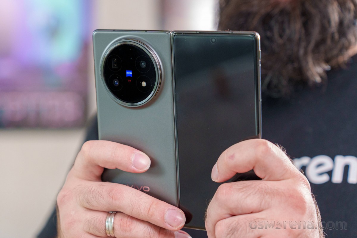 vivo X Fold5 review