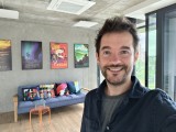 Selfie samples, 1x - f/2.0, ISO 662, 1/50s - vivo X200 FE review
