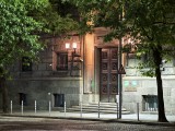 Low-light samples, telephoto camera (85mm) - f/2.3, ISO 11545, 1/9s - vivo X200 Ultra review