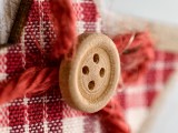 Closeup samples, telephoto camera (170mm) - f/2.3, ISO 621, 1/50s - vivo X200 Ultra review