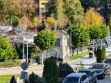 Daylight samples, telephoto camera (7x) - f/2.7, ISO 80, 1/100s - vivo X300 Pro review
